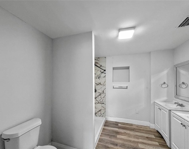 1455 Bethesda Street - Photo Thumbnail 14