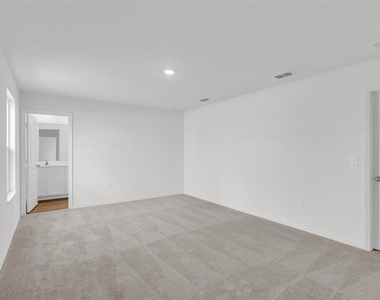 2517 Sw 165th Street Road - Photo Thumbnail 12