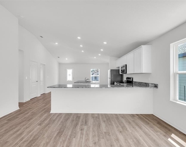 2517 Sw 165th Street Road - Photo Thumbnail 7