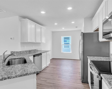 2674 Sw 165th Street Road - Photo Thumbnail 2