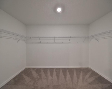 10351 Alder Green Drive - Photo Thumbnail 19