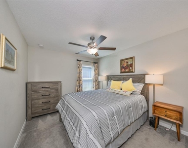 10351 Alder Green Drive - Photo Thumbnail 21