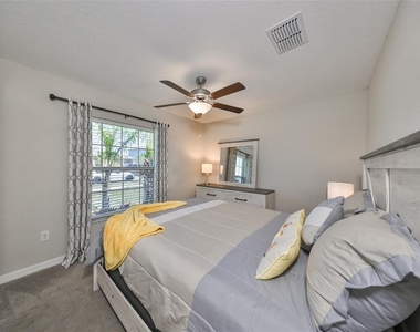10351 Alder Green Drive - Photo Thumbnail 27