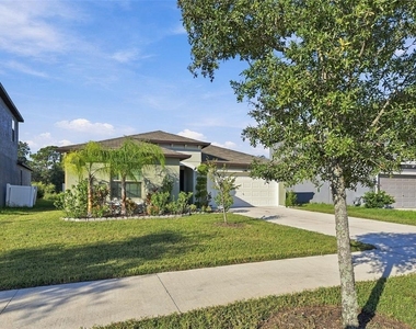 10351 Alder Green Drive - Photo Thumbnail 2