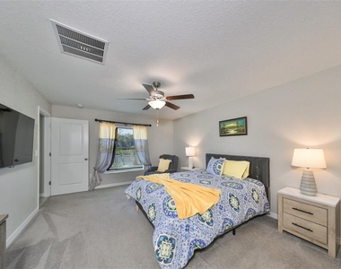 10351 Alder Green Drive - Photo Thumbnail 13