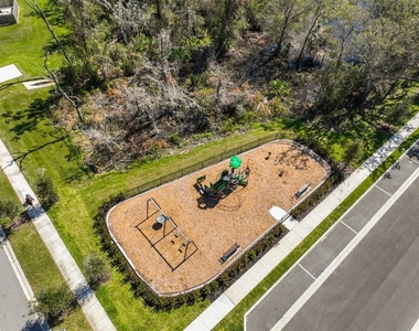 10351 Alder Green Drive - Photo Thumbnail 40