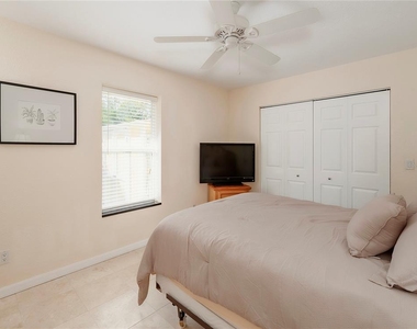 1848 N Washington Avenue - Photo Thumbnail 15