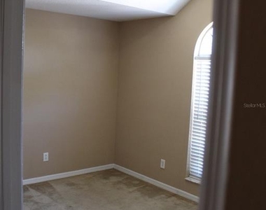 11111 Bramblebrush Street - Photo Thumbnail 8