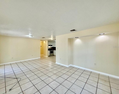 7601 S Swoope Street - Photo Thumbnail 7