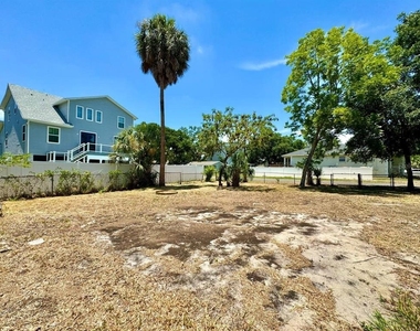 7601 S Swoope Street - Photo Thumbnail 22
