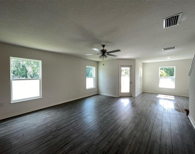 5230 New Friendship Place - Photo Thumbnail 7