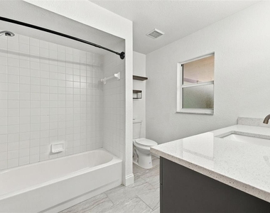 1591 Jonathan Court - Photo Thumbnail 15
