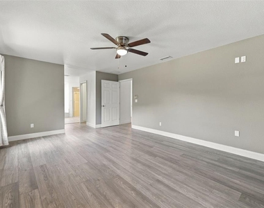 1591 Jonathan Court - Photo Thumbnail 11