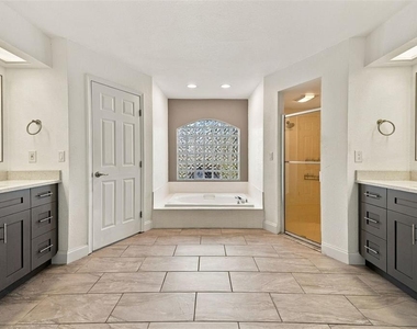 1591 Jonathan Court - Photo Thumbnail 12