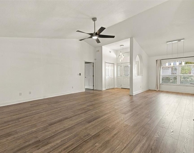1591 Jonathan Court - Photo Thumbnail 5