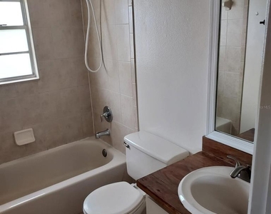 5205 Dublin Place - Photo Thumbnail 15
