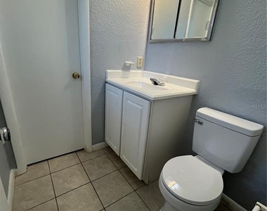 510 Manor Drive - Photo Thumbnail 7
