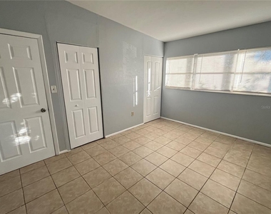 510 Manor Drive - Photo Thumbnail 5