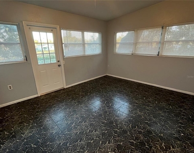 510 Manor Drive - Photo Thumbnail 10