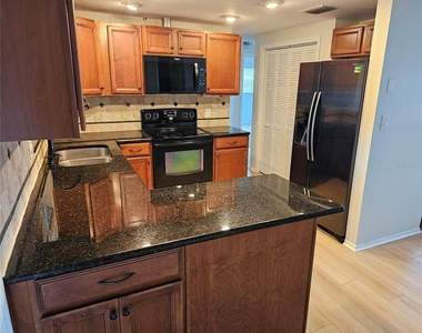3551 Emory Drive - Photo Thumbnail 4