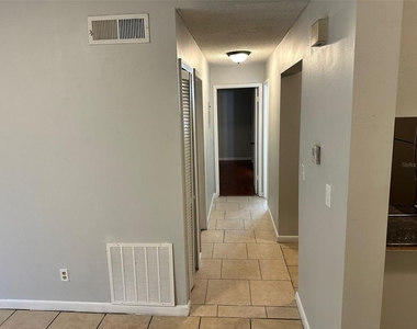 5219 Via Hacienda Circle - Photo Thumbnail 4