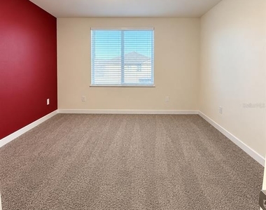 580 Preston Cove Drive - Photo Thumbnail 17