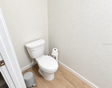 580 Preston Cove Drive - Photo Thumbnail 13