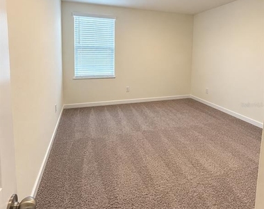 580 Preston Cove Drive - Photo Thumbnail 31