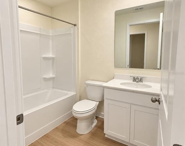 580 Preston Cove Drive - Photo Thumbnail 30
