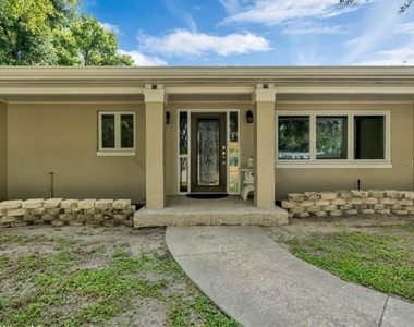 160 Dommerich Drive - Photo Thumbnail 2