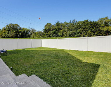 1417-1419 Gardner Avenue - Photo Thumbnail 23