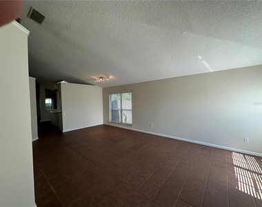 3227 Herons Point Circle - Photo Thumbnail 4