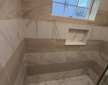 95 Fallbrook Street - Photo Thumbnail 13