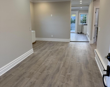 95 Fallbrook Street - Photo Thumbnail 4