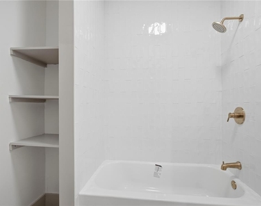 521 N Front Street - Photo Thumbnail 18
