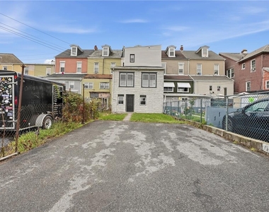 521 N Front Street - Photo Thumbnail 22