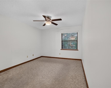 2701 Ne 10th Street - Photo Thumbnail 7