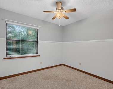 2701 Ne 10th Street - Photo Thumbnail 11