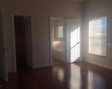 6452 Sw 63rd Court - Photo Thumbnail 3