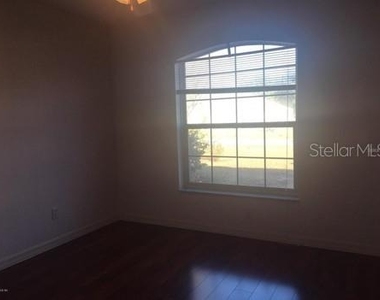 6452 Sw 63rd Court - Photo Thumbnail 5