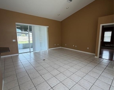 5539 Sw 83rd Lane - Photo Thumbnail 4