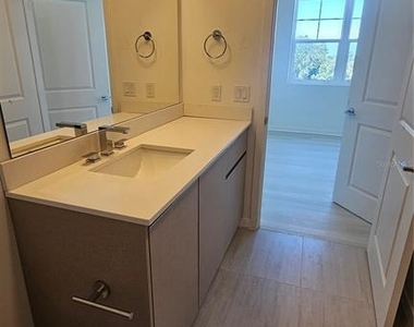 5591 Millenia Park Boulevard - Photo Thumbnail 14