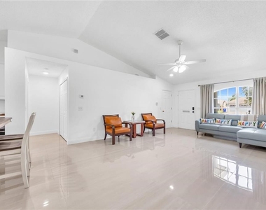 4211 Floating Orchid Court - Photo Thumbnail 24