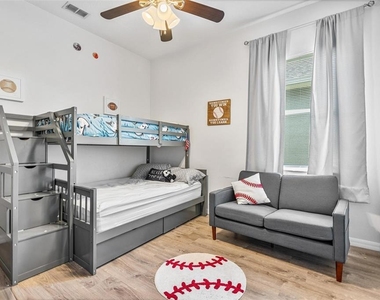 13466 Zori Lane - Photo Thumbnail 19