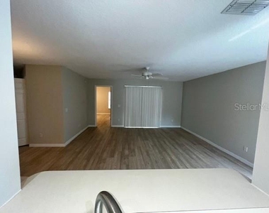 2024 Donegan Place - Photo Thumbnail 15