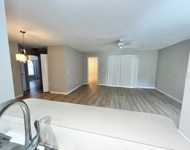 2024 Donegan Place - Photo Thumbnail 9