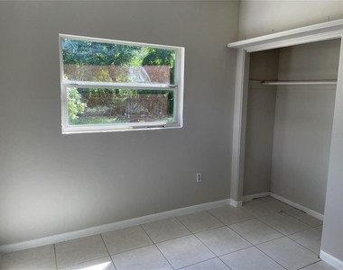 1107 Kimball Drive - Photo Thumbnail 9