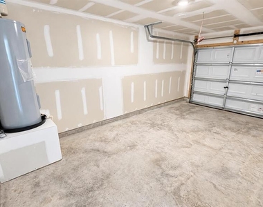 2492 Bevel Lane - Photo Thumbnail 6