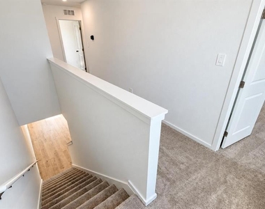 2492 Bevel Lane - Photo Thumbnail 10