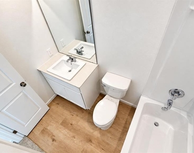 2492 Bevel Lane - Photo Thumbnail 12
